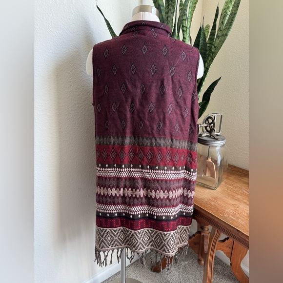 Boho Southwestern Sleeveless Cardigan Fringe Vest John Mark Burgundy large - Picture 8 of 12